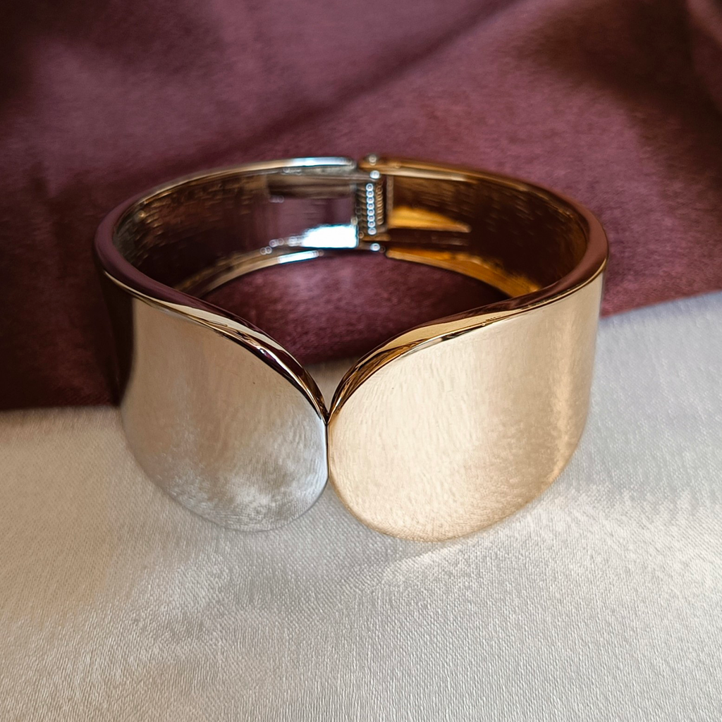 JJ Gold-Plated Overlap Cuff Modern Chic Design