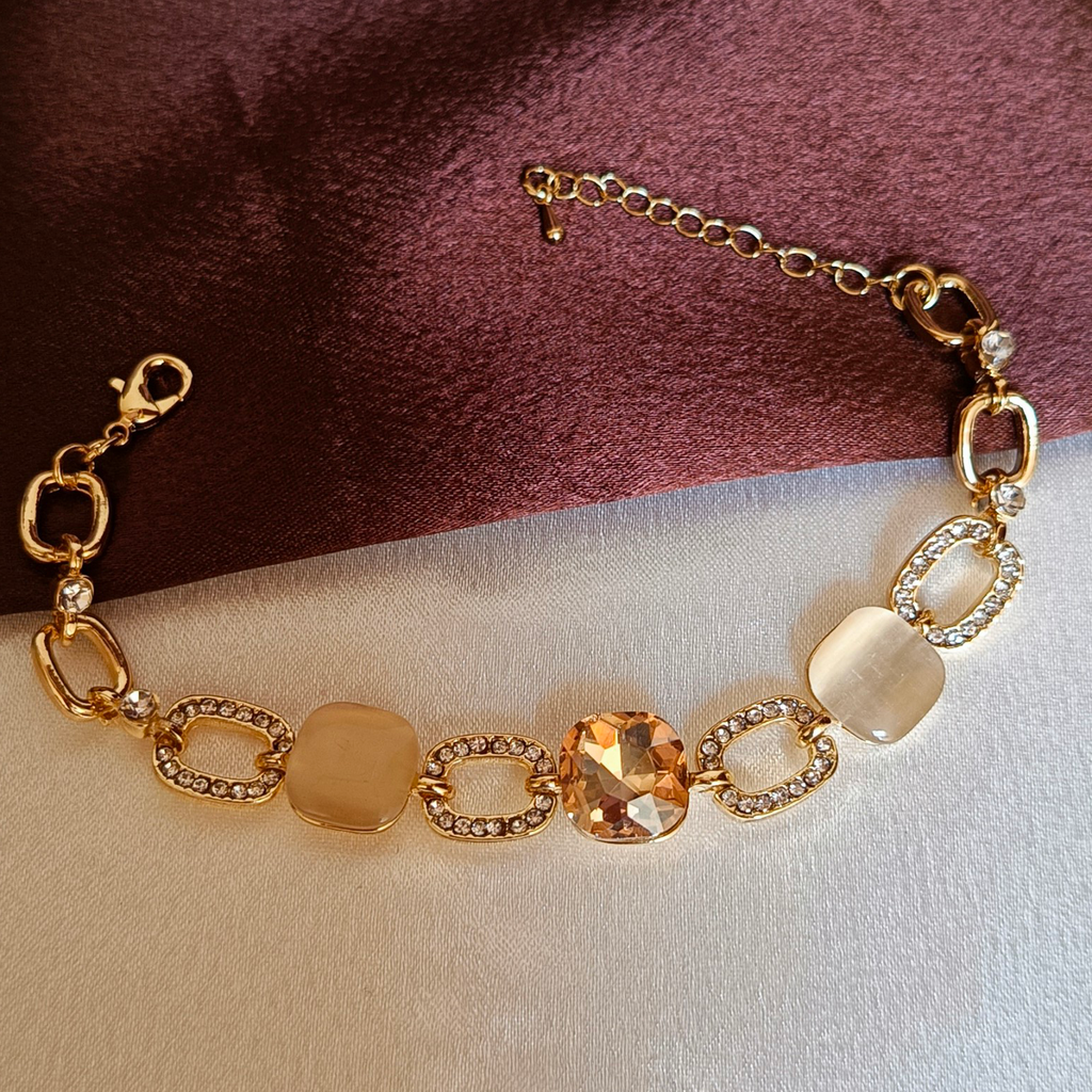 JJ Gold Crystal Link Bracelet – Chic Sparkling Design