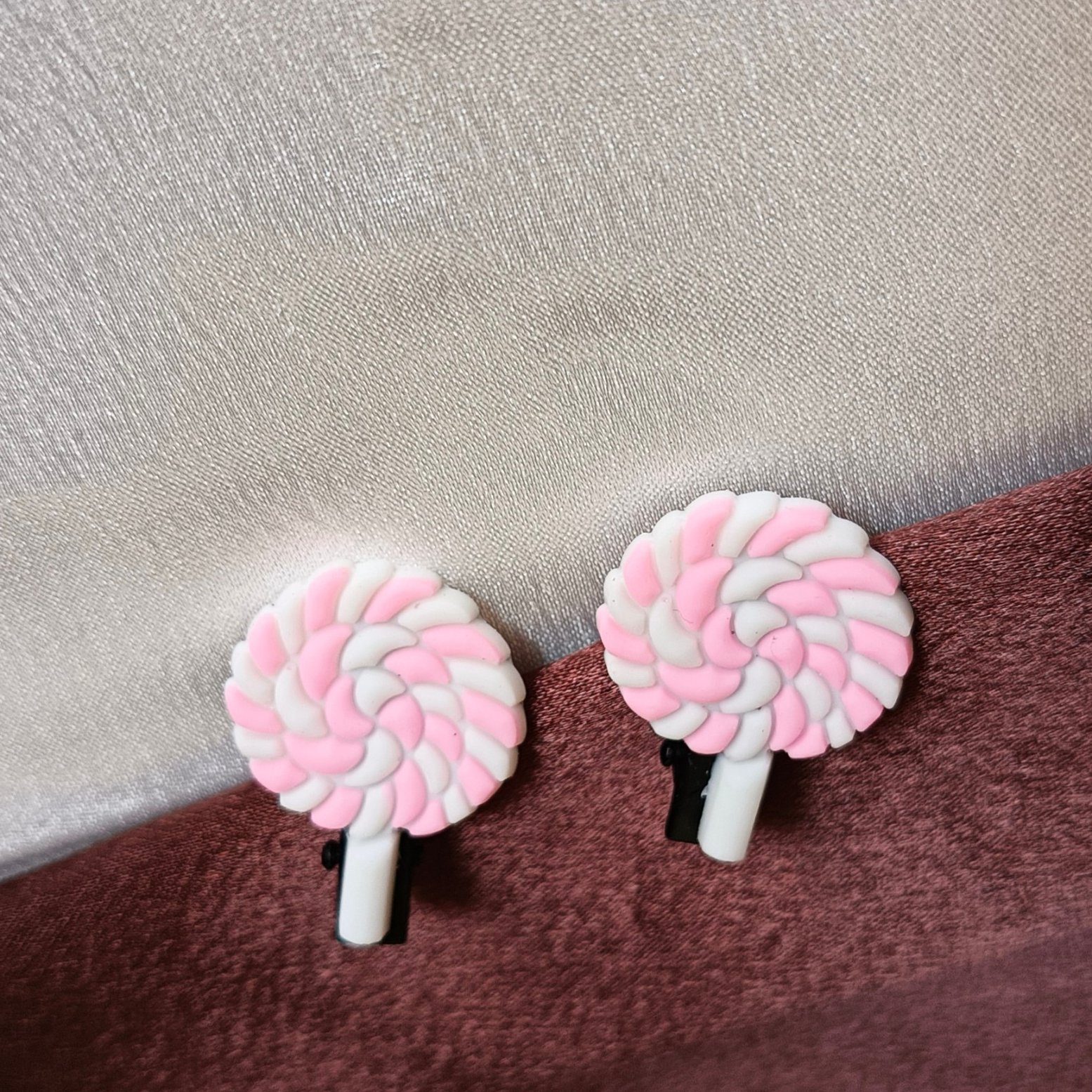 JJ Pink Swirl Hair Clips – Candy Style