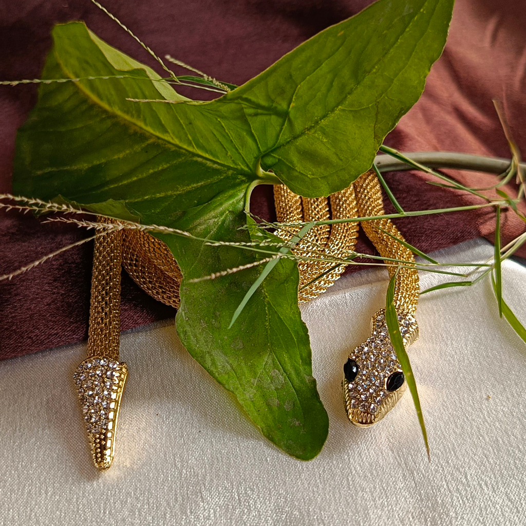 JJ Long Gold Snake Necklace – Statement Wrap Design
