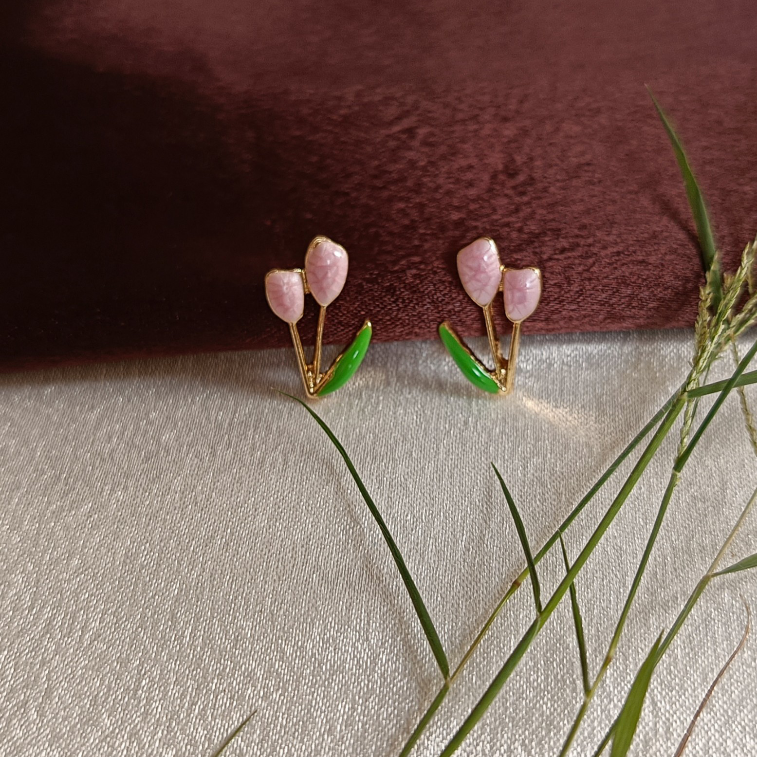 JJ Gold Earrings with Pink Tulip Flower Design