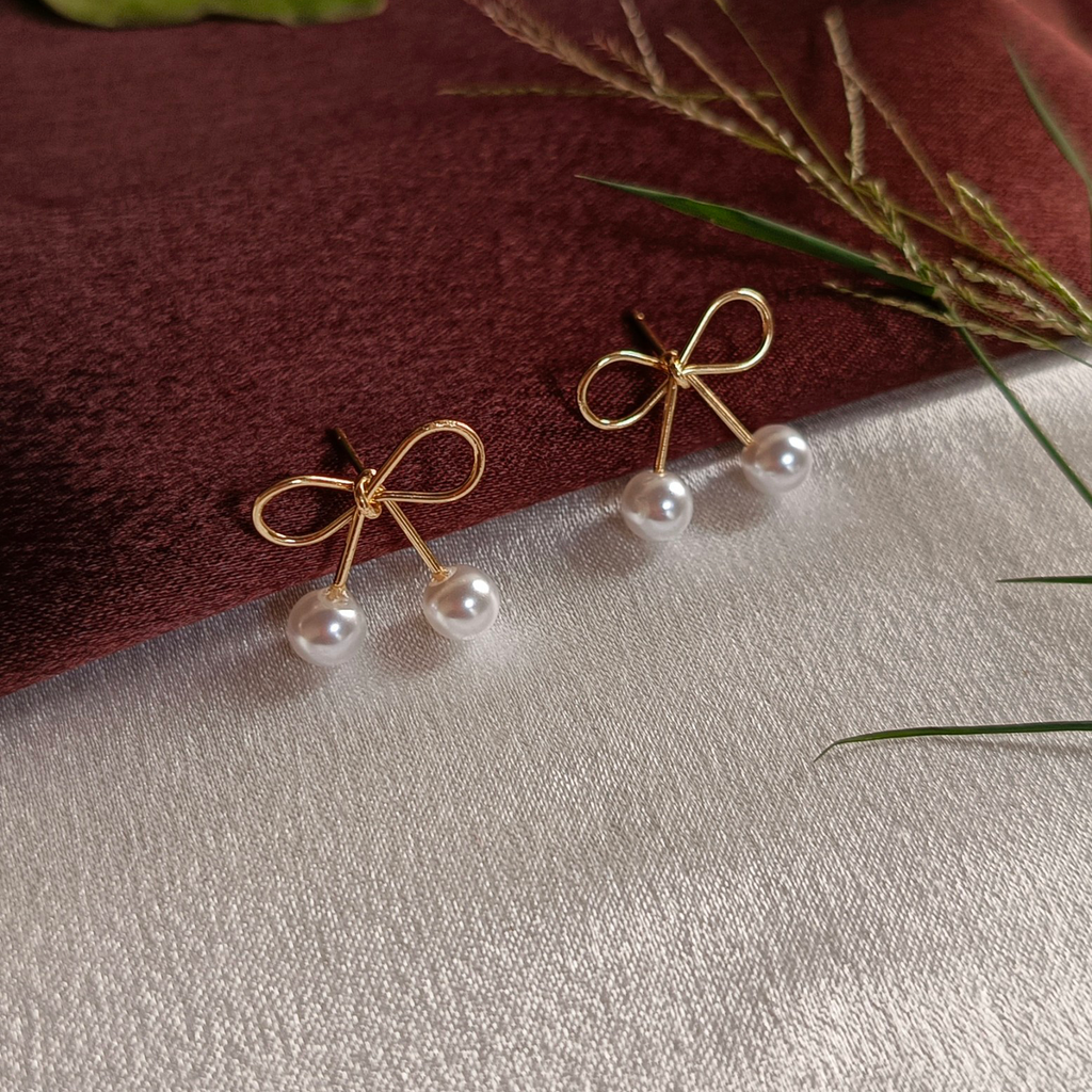 JJ Gold Earrings with Pearl Drop Bow Design