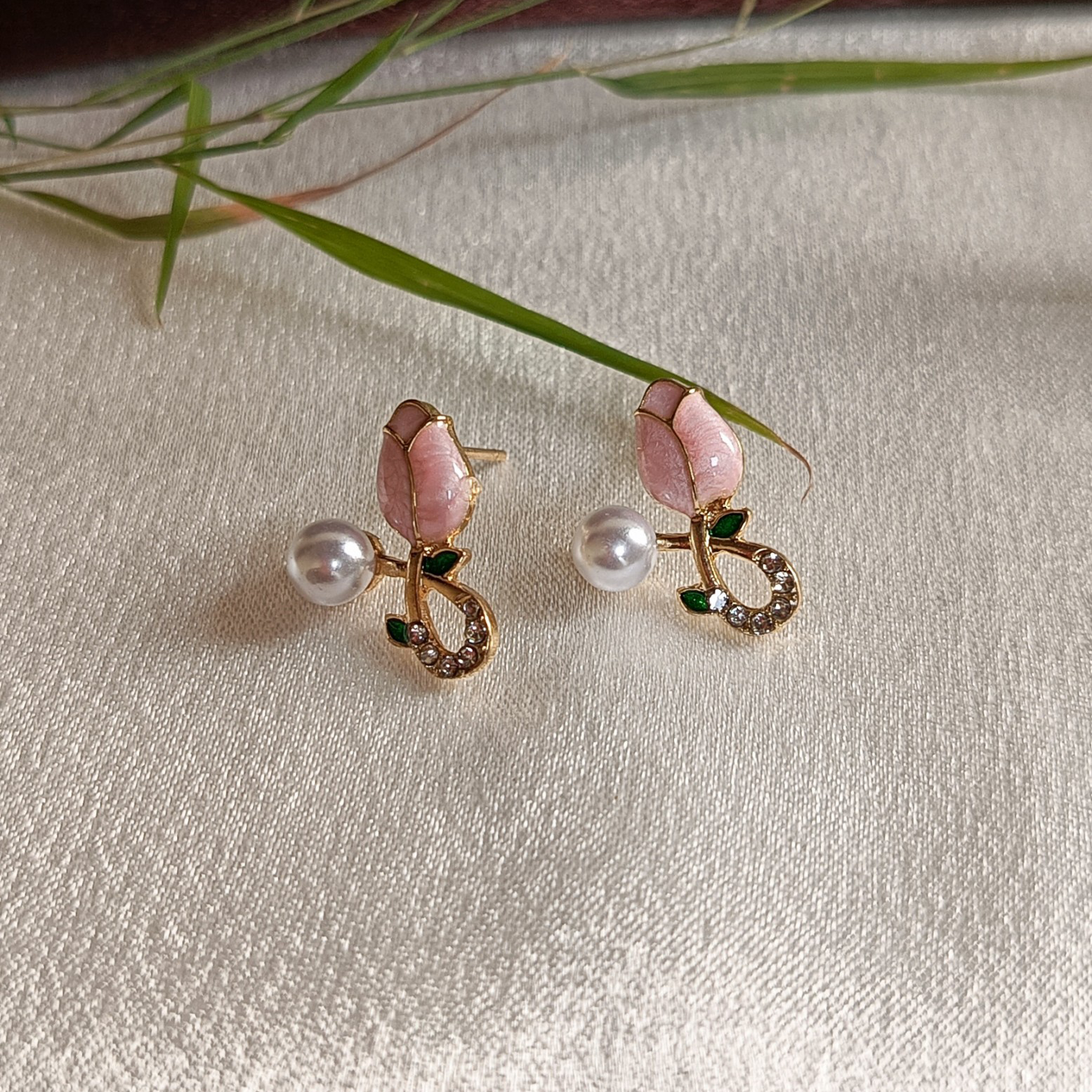 JJ Gold Earrings with Pink Rosebud and Pearl Design