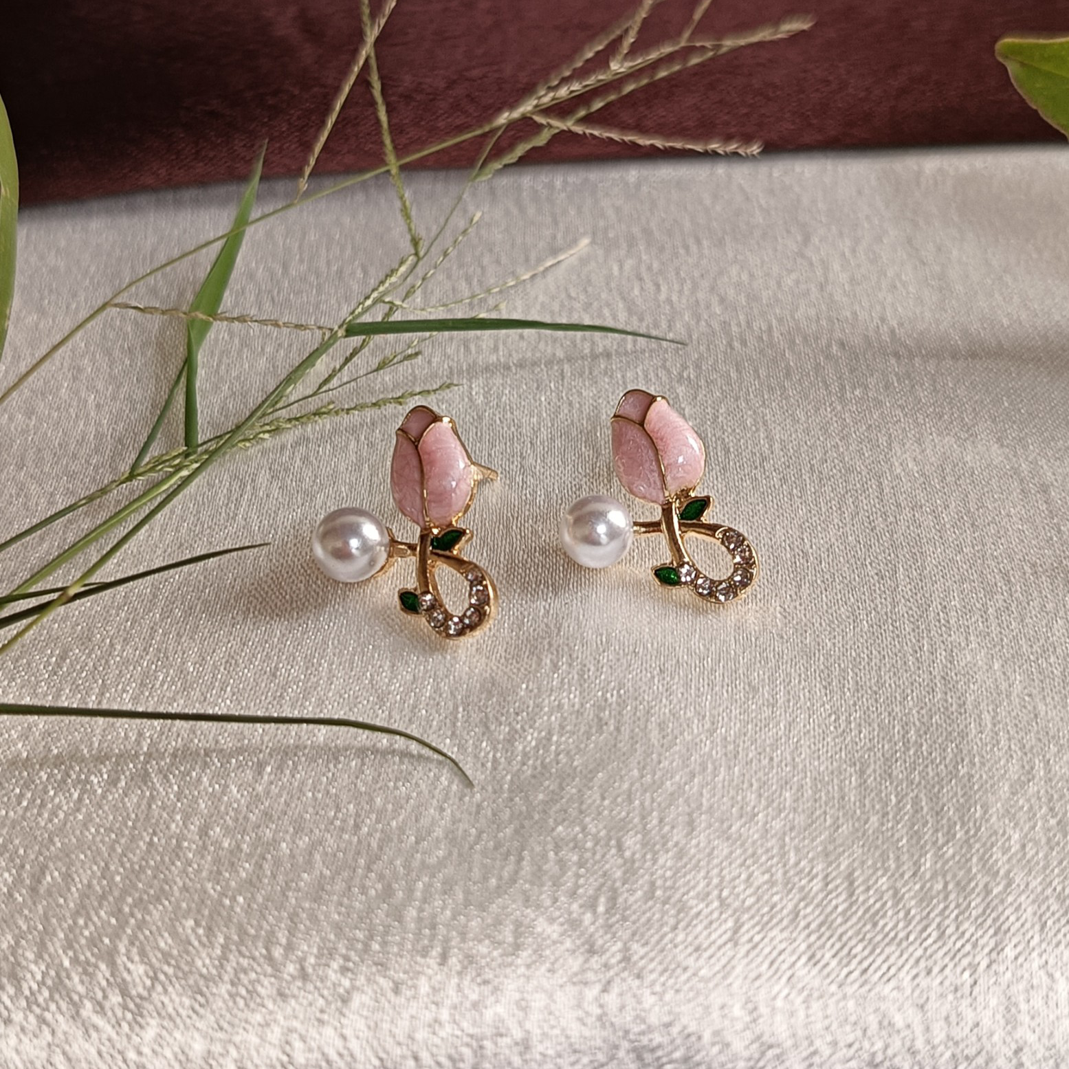 JJ Gold Earrings with Pink Rosebud and Pearl Design