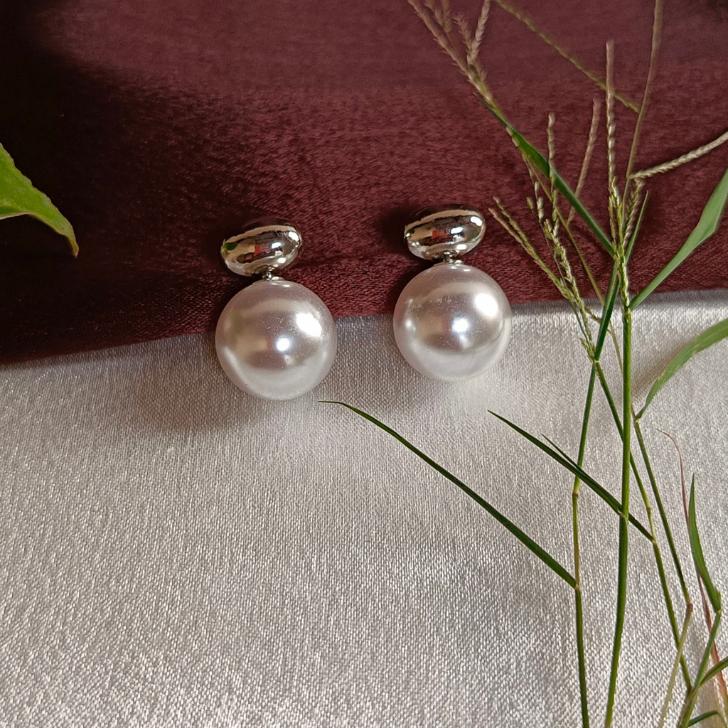 JJ Silver Earrings with Classic Pearl Stud Design