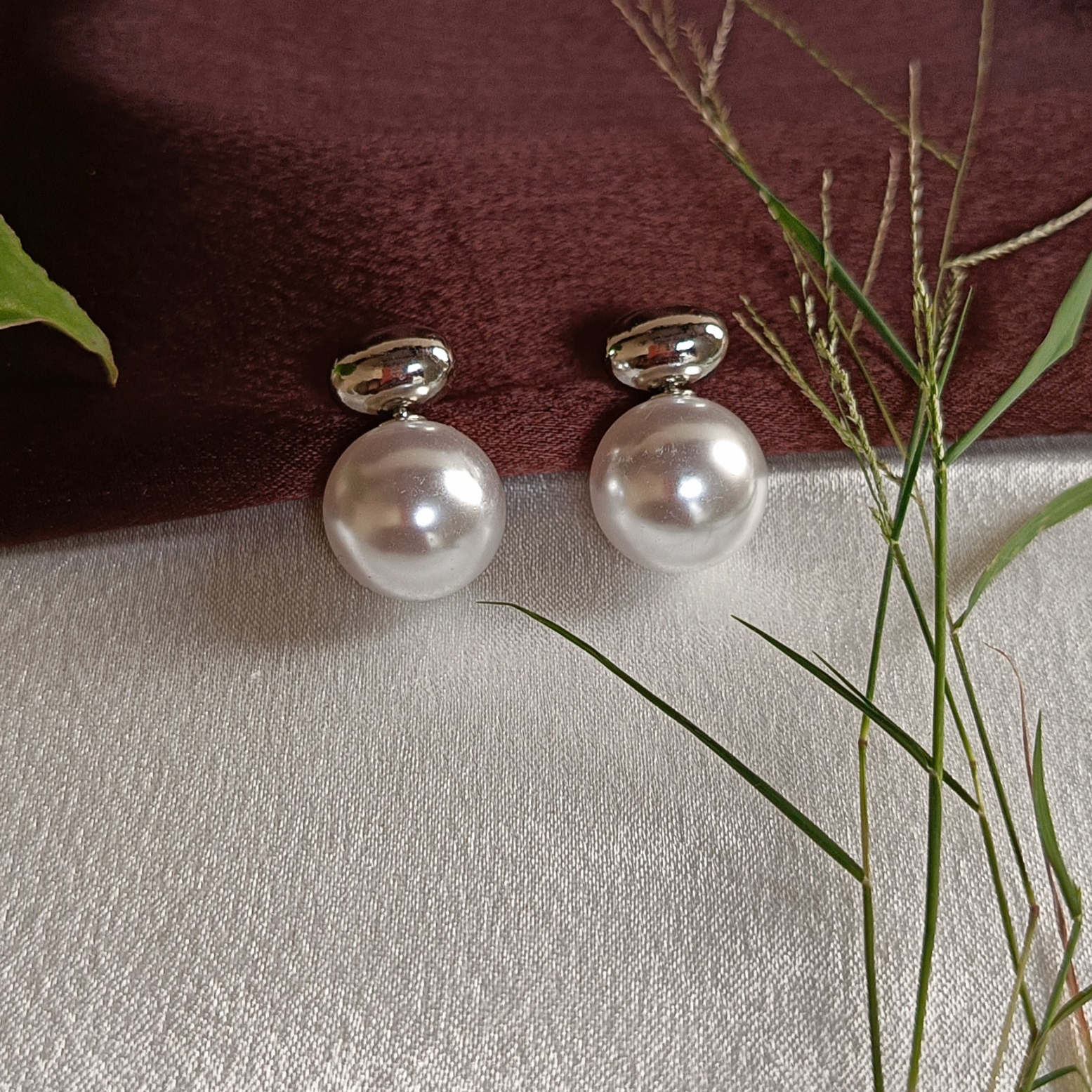 JJ Silver Earrings with Classic Pearl Stud Design
