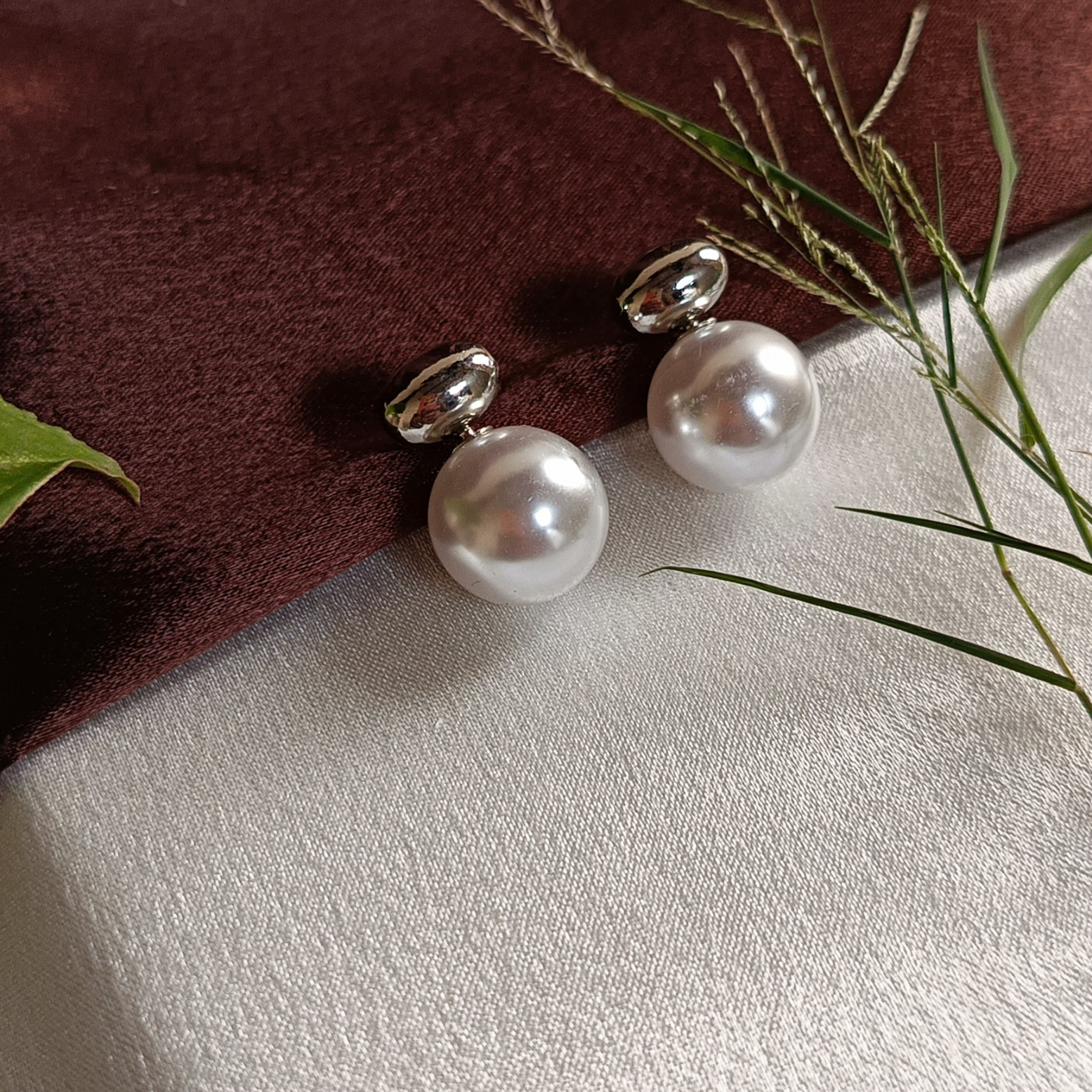 JJ Silver Earrings with Classic Pearl Stud Design