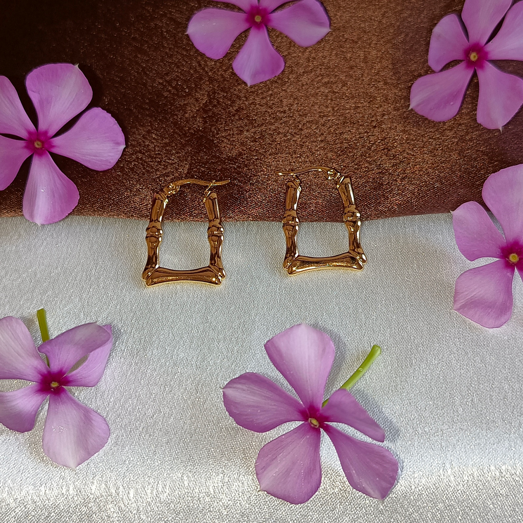 JJ Gold Earrings with Bamboo Hoop Design