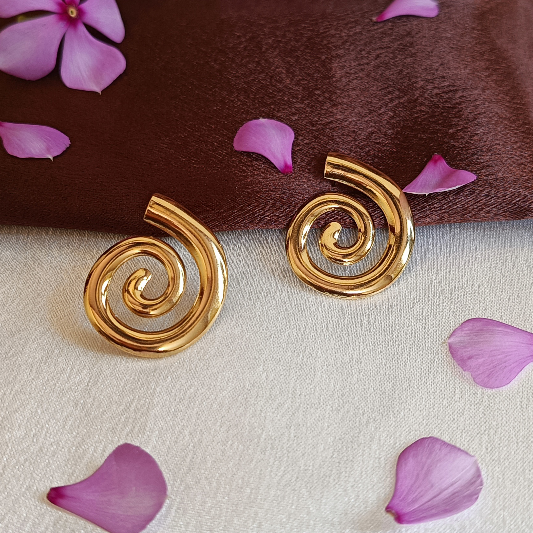 JJ Gold-Plated Earrings – Modern Spiral Statement