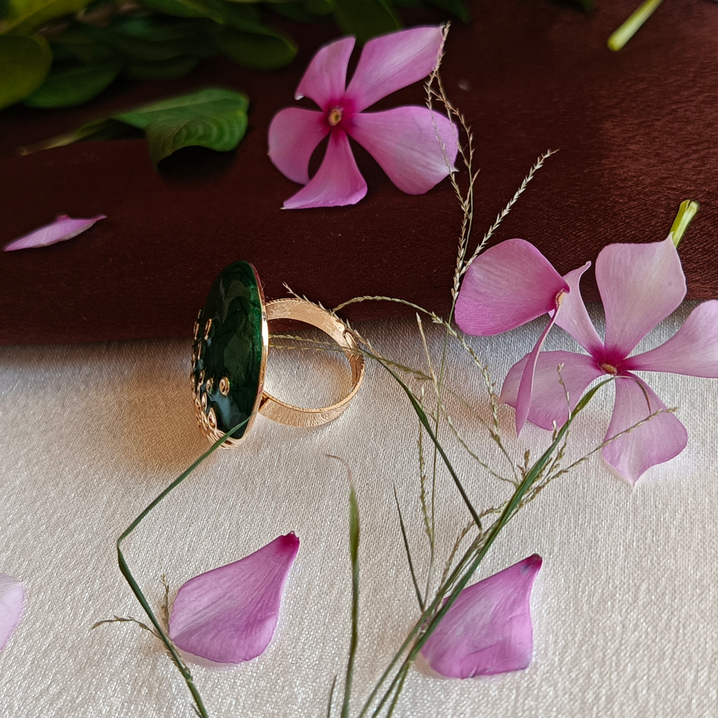 JJ Gold-Plated Green Enamel Textured Round Ring