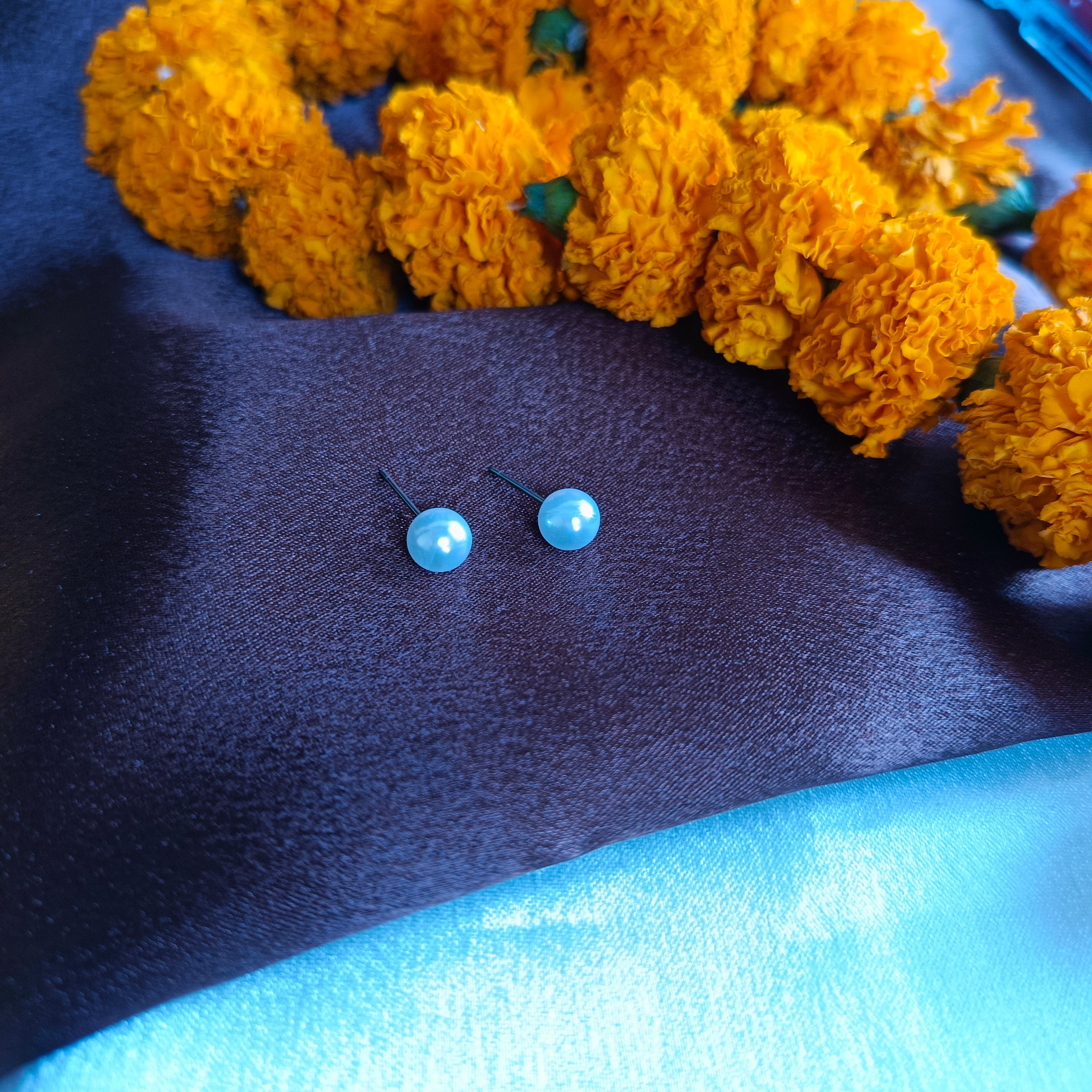 JJ Silver-Plated White Pearl Stud Earrings Classic Round